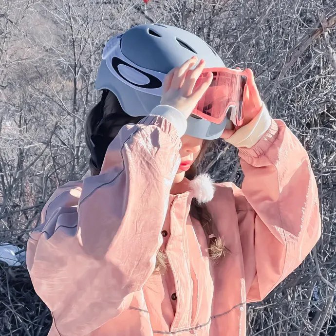 女导与强盗